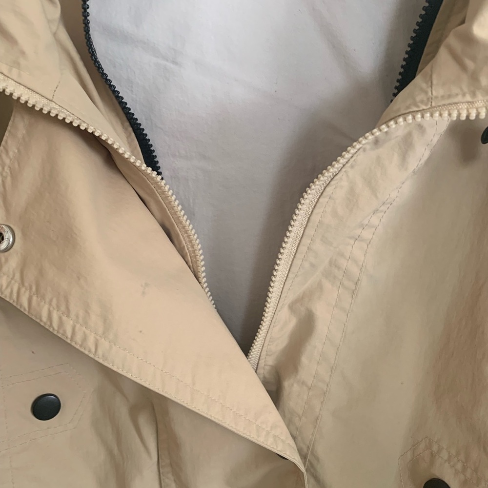 Tan Jacket - Picture 5 of 6